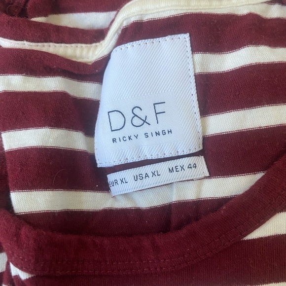 Bundle of Three Mens T-Shirts Size L/XL - Picture 5 of 8